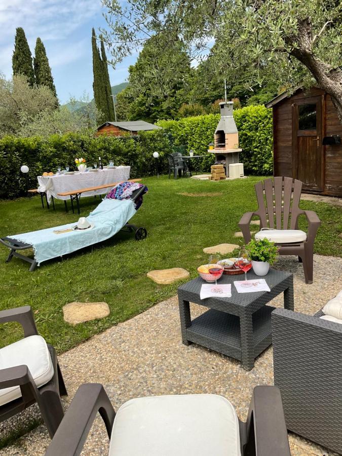 Villa Indipendente A Pochi Passi Dal Lago San Felice del Benaco Luaran gambar