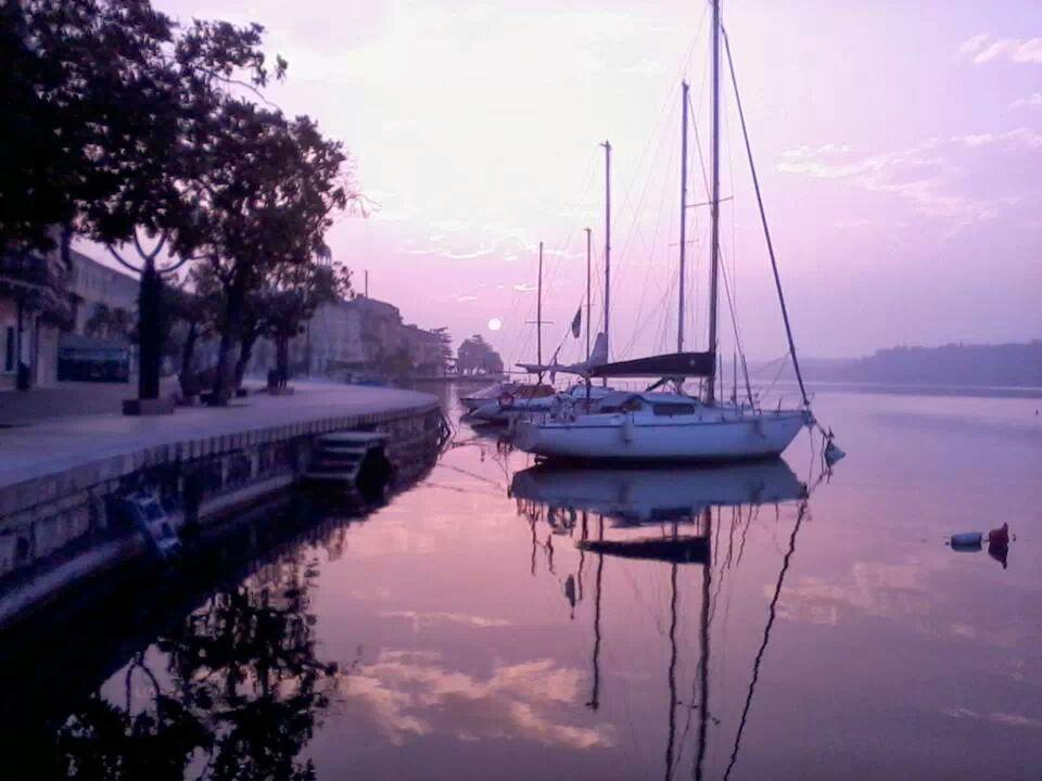 Villa Indipendente A Pochi Passi Dal Lago San Felice del Benaco Luaran gambar