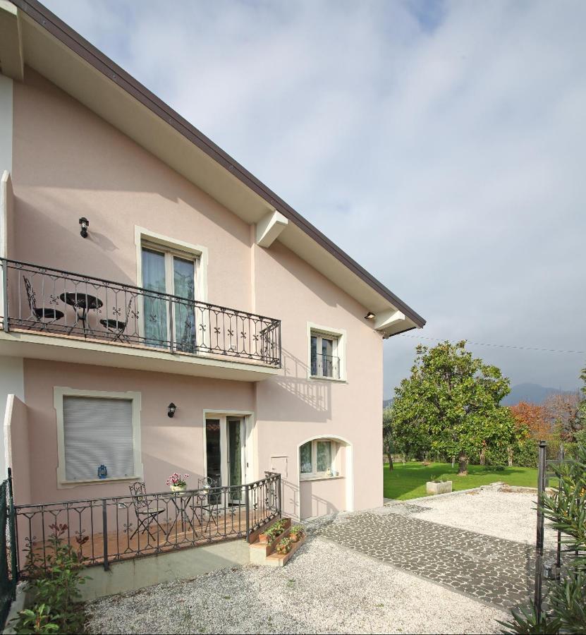 Villa Indipendente A Pochi Passi Dal Lago San Felice del Benaco Luaran gambar